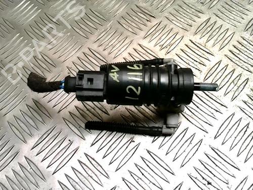 Used Washer pump OPEL MERIVA B MPV (S10) 1.4 (75) (120 hp) 31236937