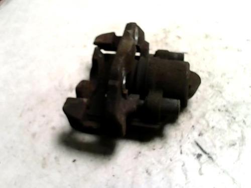 Left front brake caliper FORD FIESTA V (JH_, JD_) 1.4 TDCi | BP25428196M105