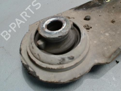 Used Right front suspension arm RENAULT LAGUNA II (BG0/1_) 1.9 dCi (107 hp) 29380853