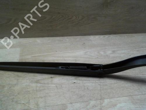Used Front windshield wiper arm Front windshield wiper arm RENAULT MEGANE III Hatchback (BZ0/1_, B3_) 1.5 dCi (86 hp) 29232492 29232492
