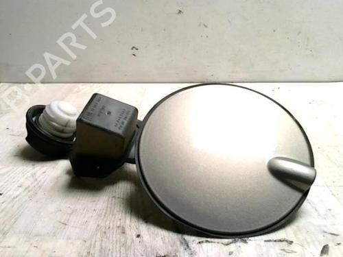 Klapa wlewu paliwa OPEL CORSA D (S07) 1.4 (L08, L68) | BP25426583C131 