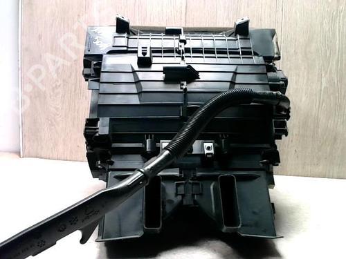 Used Air filter box Air filter box PEUGEOT 5008 (0U_, 0E_) 2.0 HDi (163 hp) 31229160 31229160