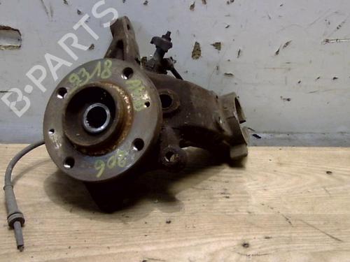 Used Right front steering knuckle PEUGEOT 206 Hatchback (2A/C) 1.1 i (60 hp) 31239121