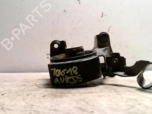 Used Engine mount TOYOTA AURIS (_E15_) 1.4 D-4D (NDE150_, NDE150R) (90 hp) 25424579