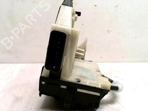 Front left lock PEUGEOT 208 I (CA_, CC_) 1.2 VTI 82 | BP28354842C98 