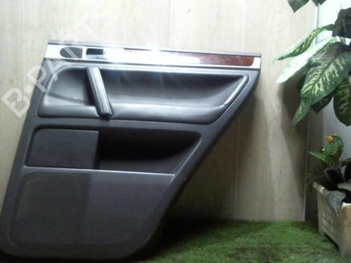 Høyre bakpanel VW TOUAREG (7LA, 7L6, 7L7) 5.0 V10 TDI (313 hp) 31233867