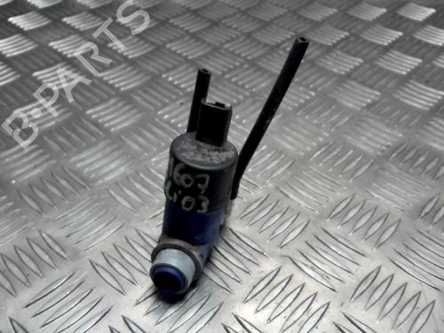 Used Washer pump RENAULT CLIO III (BR0/1, CR0/1) 1.5 dCi (75 hp) 26124901