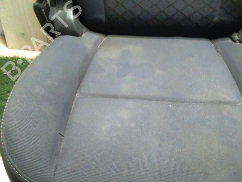 Used Right front seat RENAULT SCÉNIC III (JZ0/1_) 1.5 dCi (110 hp) 31231814