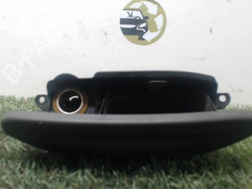 Cendrier RENAULT SCÉNIC I MPV (JA0/1_, FA0_) 1.9 dCi (JA05, JA1F) | BP25396733I30