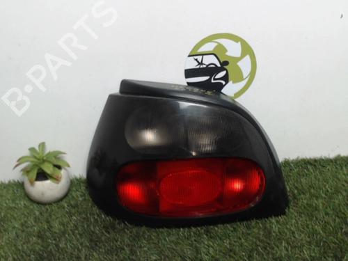 Used Left taillight RENAULT MEGANE I (BA0/1_) 1.9 D Eco (BA0A, BA0U, BA0R) (64 hp) 25393971