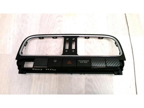 Used Warning switch VW POLO V (6R1, 6C1) 1.6 TDI (90 hp) 25423227