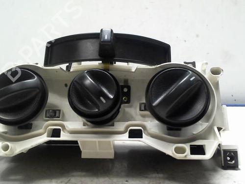 Used Climate control FIAT PUNTO (188_) 1.2 60 (188.030, .050, .130, .150, .230, .250) (60 hp) 25428463