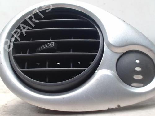 Used Air vent RENAULT CLIO III (BR0/1, CR0/1) 1.5 dCi (BR17, CR17) (86 hp) 25418741