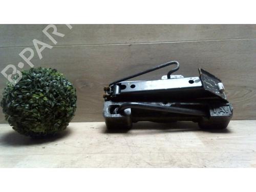 Used Jack Kit RENAULT TWINGO I (C06_) 1.2 (C066, C068) (58 hp) 25413983