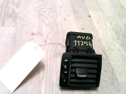 Used Air vent VOLVO C30 (533) 2.0 D (136 hp) 27671193