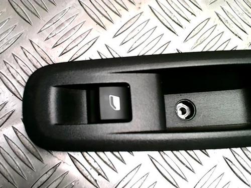 Right rear window switch PEUGEOT 308 II (LB_, LP_, LW_, LH_, L3_) 1.5 BlueHDi 130 | BP25702232I28
