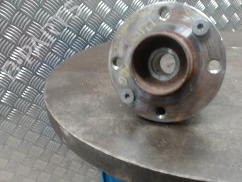 Used Left rear steering knuckle Left rear steering knuckle RENAULT TWINGO III (BCM_, BCA_) 1.0 SCe 70 (71 hp) 32721167 32721167