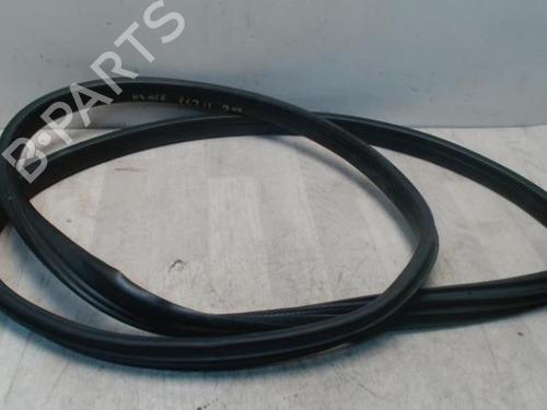 Rubber door seal OPEL ASTRA H (A04) 1.7 CDTI (L48) | BP27581892C142 