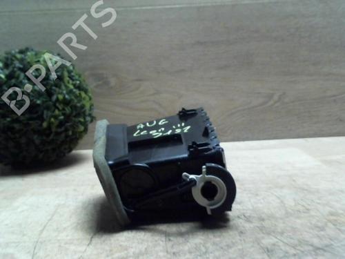 Used Air vent SEAT LEON (5F1) 2.0 TDI (150 hp) 29388828