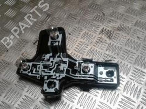 Éclairage de plaque d'immatriculation VW TOURAN (1T1, 1T2) 1.9 TDI (90 hp) 30586957