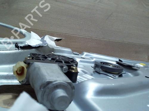 Used Front left window mechanism Front left window mechanism KIA SPORTAGE II (JE_, KM_) 2.0 CRDi (113 hp) 25415320 25415320
