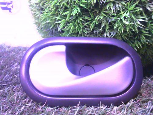 Used Front left interior door handle RENAULT TWINGO II (CN0_) 1.2 16V (CN0K, CN0V, CN0A) (76 hp) 25395737