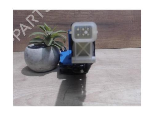 Front right lock OPEL OMEGA B (V94) 2.2 DTI 16V (F69, M69, P69) | BP25412303C97 