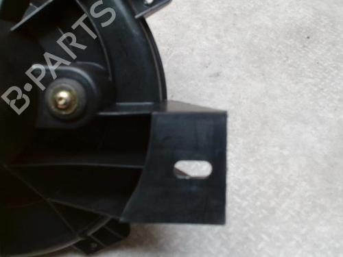 Rejilla aireadora OPEL CORSA C (X01) 1.3 CDTI (F08, F68) (70 hp) 31227672