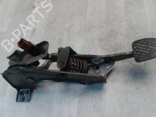Used Clutch pedal NISSAN QASHQAI I (J10, NJ10) 1.5 dCi (103 hp) 27669961