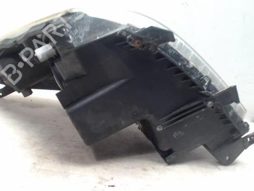 right-headlight-toyota-corolla-verso-zer_-zze12_-r1_-2004-2005-2006-2007-2008-2009-27893148 main image