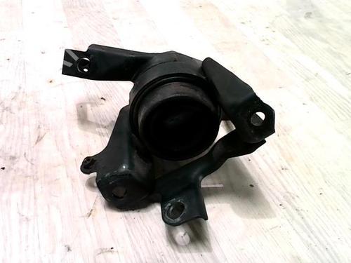 Used Engine mount TOYOTA COROLLA Verso (ZER_, ZZE12_, R1_) 2.2 D-4D (AUR10_, AUR10R) (136 hp) 27671495