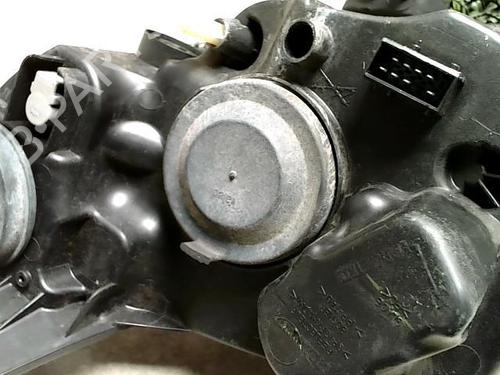 Used Right headlight PEUGEOT 1007 (KM_) 1.4 (75 hp) 31237050