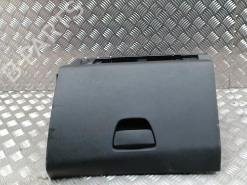 Used Glove box PEUGEOT 208 I (CA_, CC_) 1.2 VTI 82 (82 hp) 31046059