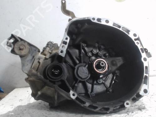 Getriebe für TOYOTA YARIS (_P1_) 1.0 (SCP10_, SCP10R) (68 hp) 25385439