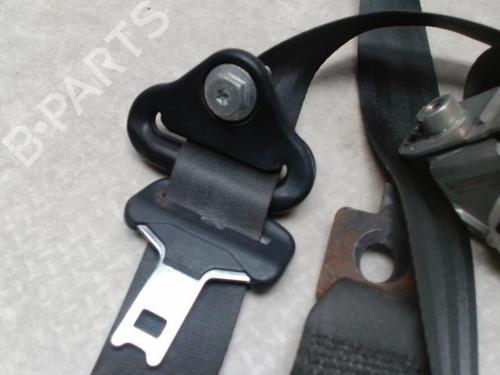 Used Rear left seatbelt RENAULT CLIO III (BR0/1, CR0/1) 1.5 dCi (C/BR0G, C/BR1G) (68 hp) 31229681