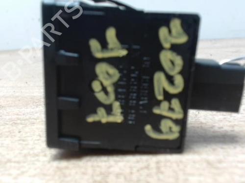 Switch PEUGEOT 1007 (KM_) 1.4 | BP29025324I30 