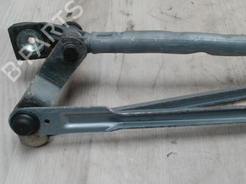 Used Front wipers mechanism FORD FIESTA VI (CB1, CCN) 1.25 (82 hp) 33164886