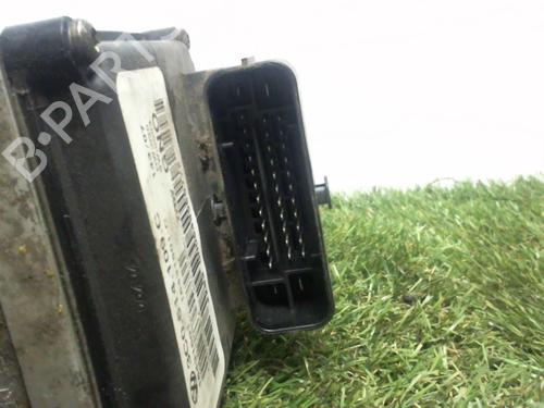 Used ABS pump VW PASSAT B6 Variant (3C5) 2.0 TDI 16V (140 hp) 25395351