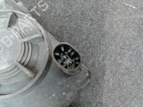 Used Right front fog light Right front fog light OPEL CORSA C (X01) 1.3 CDTI (F08, F68) (70 hp) 33611722 33611722