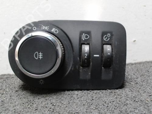 BP28949790I24 main image