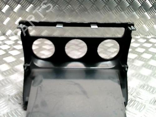 Middle console VW TIGUAN (5N_) 2.0 TDI 4motion | BP32283894I22 