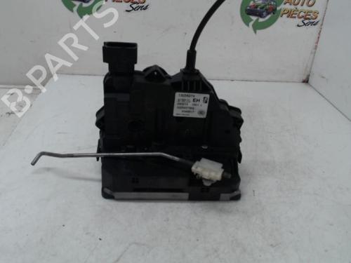 Used Front right lock OPEL CORSA D (S07) 1.3 CDTI (L08, L68) (75 hp) 25409730