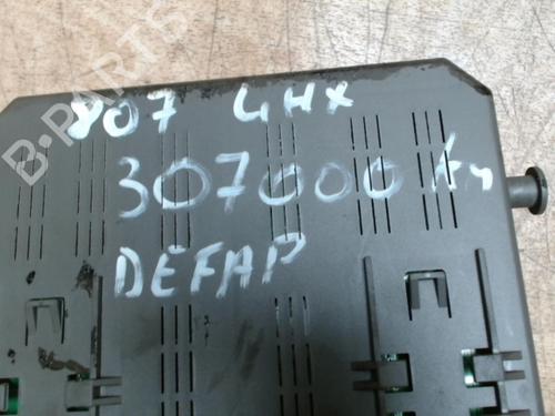Used Fuse box PEUGEOT 807 (EB_) 2.2 HDi (128 hp) 31229284