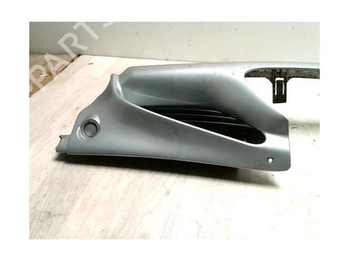 Grille RENAULT MEGANE I (BA0/1_) 1.4 e (BA0E, BA0V) | BP25430407C40 