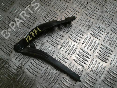 Used Hinge/Door check strap Hinge/Door check strap 37030557 37030557