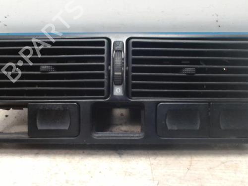 Used Air vent VW GOLF IV (1J1) 1.6 (100 hp) 28182389