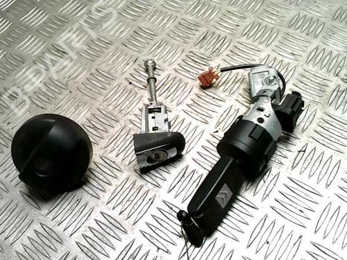 Blocchetto accensione CITROËN C3 Picasso (SH_) 1.6 HDI 90 (92 hp) 32283887