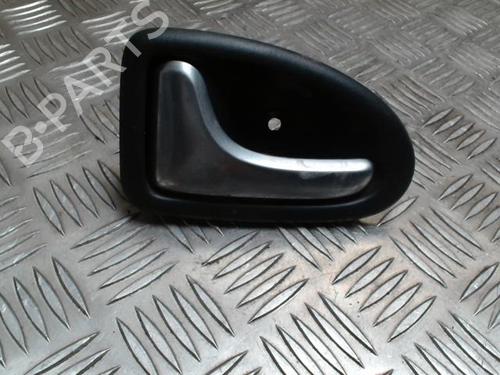 Used Rear left interior door handle RENAULT CLIO II (BB_, CB_) 1.4 16V (B/CB0P, BB13) (98 hp) 31237881