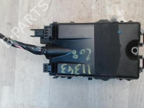 Fuse box PEUGEOT 208 I (CA_, CC_) 1.2 VTi 68 / PureTech 68 | BP27650772E1 