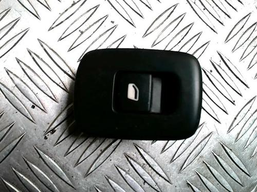 Used Left rear window switch Left rear window switch CITROËN C3 Picasso (SH_) 1.2 THP 110 (SHHNZ6) (110 hp) 33717462 33717462